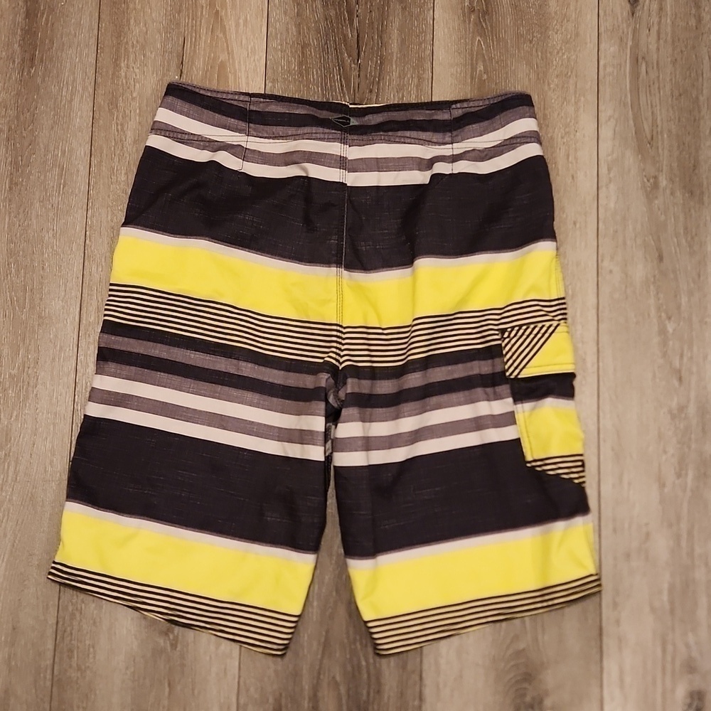 Oneill Shorts - Picture 5 of 6